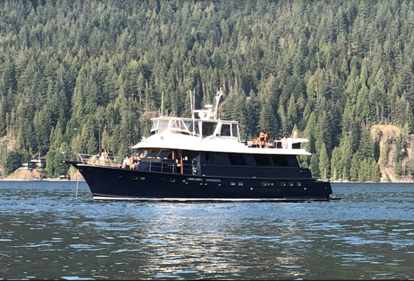 yacht-main yacht-main